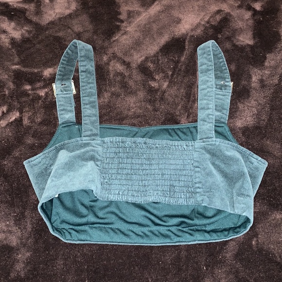 Top - Picture 2 of 2